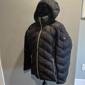 Michael kors Black Down quilted puffer packablw jacket size XL